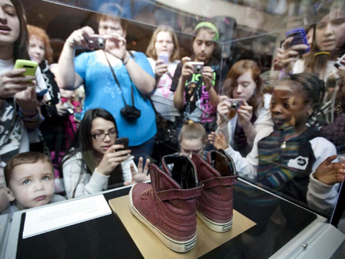 Justin bieber supra shoes price in india Clearance