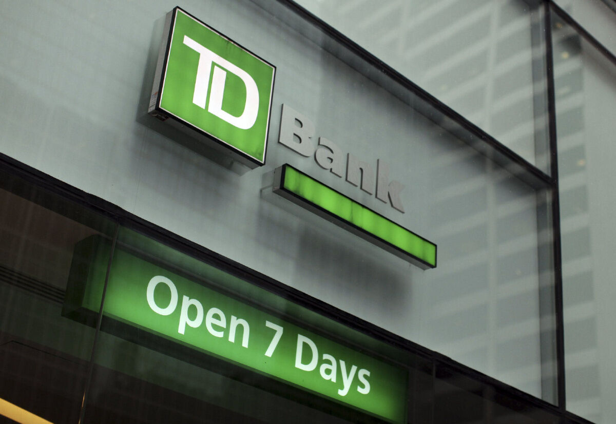 TD ends free accounts for older clients