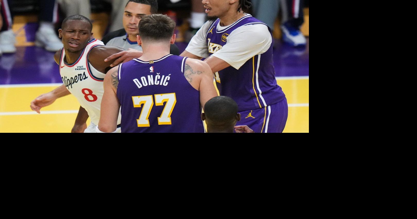 Doncic criticizes the NBA Cup court, but praises Lakers for support in late-game skirmish with Dunn