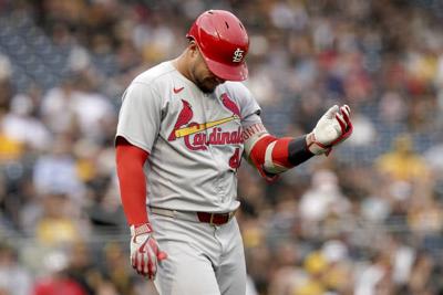 Willson Contreras, Nolan Arenado not in Cardinals' lineup against Pirates