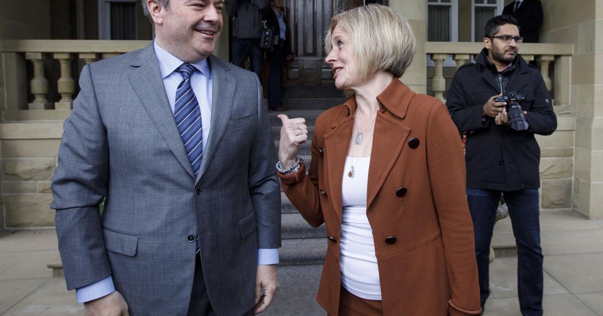 Jason Kenney und Rachel Notley beim TMU Democracy Forum