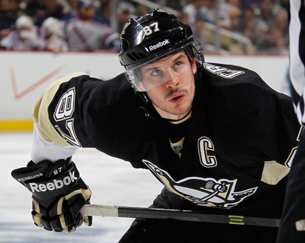Pittsburgh Penguins' Sidney Crosby won't play for Team Canada at Worlds 