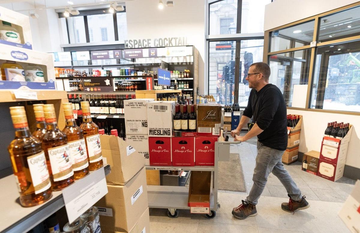 Quebec's Liquor Board Faces $300K Loss from U.S. Ban