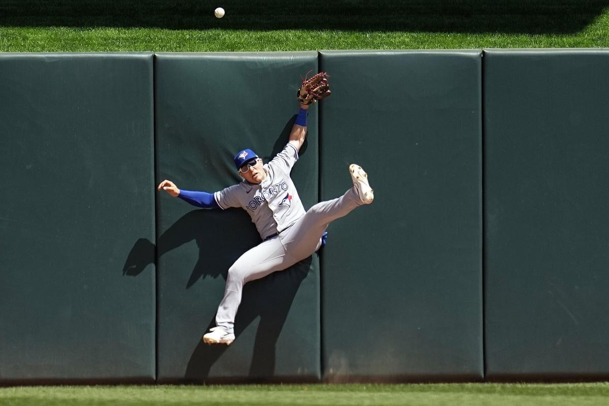 TORONTO, ON - SEPTEMBER 11: Toronto Blue Jays Outfield Daulton