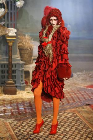 li-met-gala-john-galliano.JPG