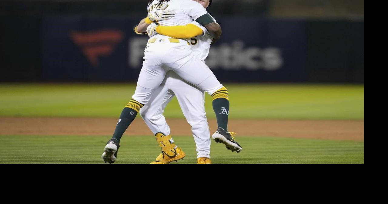 Seth Brown homers, hits game-ending single as A's beat Mariners 3-2 for 2nd straight walk-off win