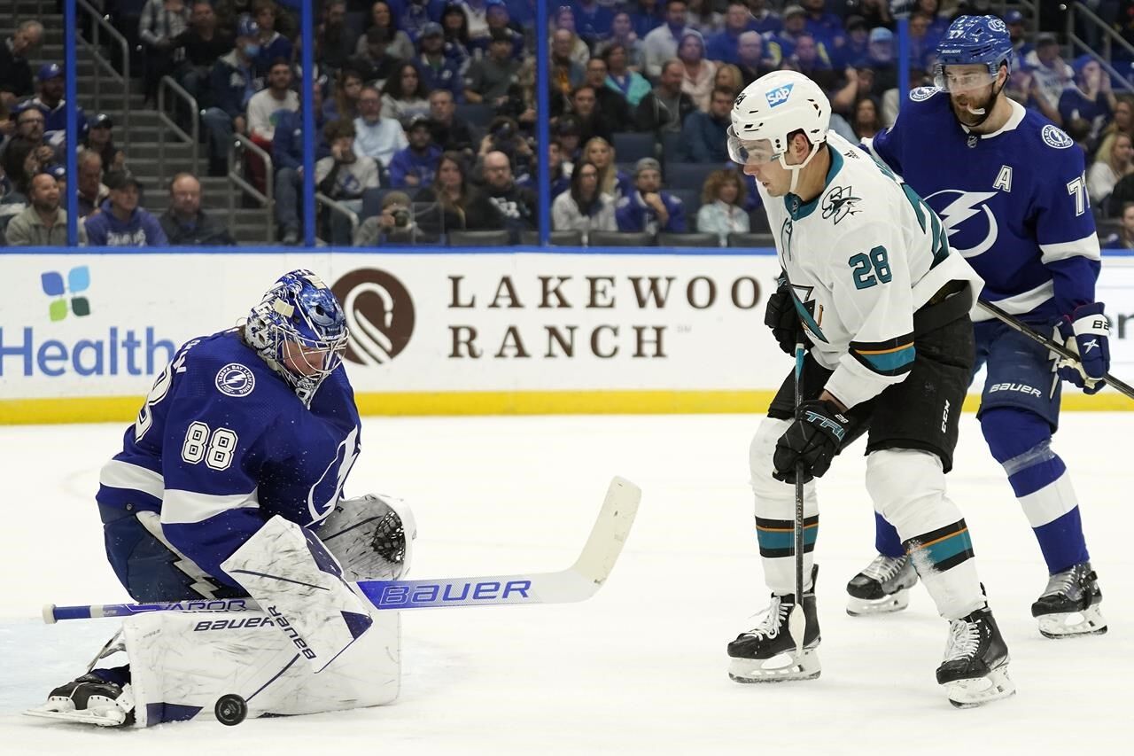 Hedman Scores In Overtime, Lightning Beat Sharks 3-2