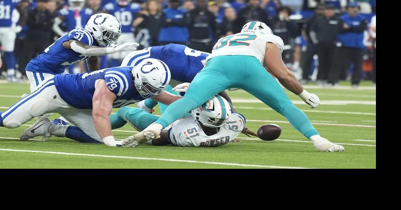 Starting defensive tackle Zach Sieler among three Dolphins ruled out Sunday at Buffalo
