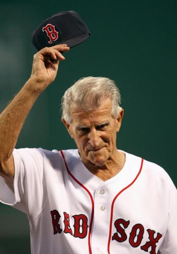 Former Red Sox player, manager Johnny Pesky dead at 92