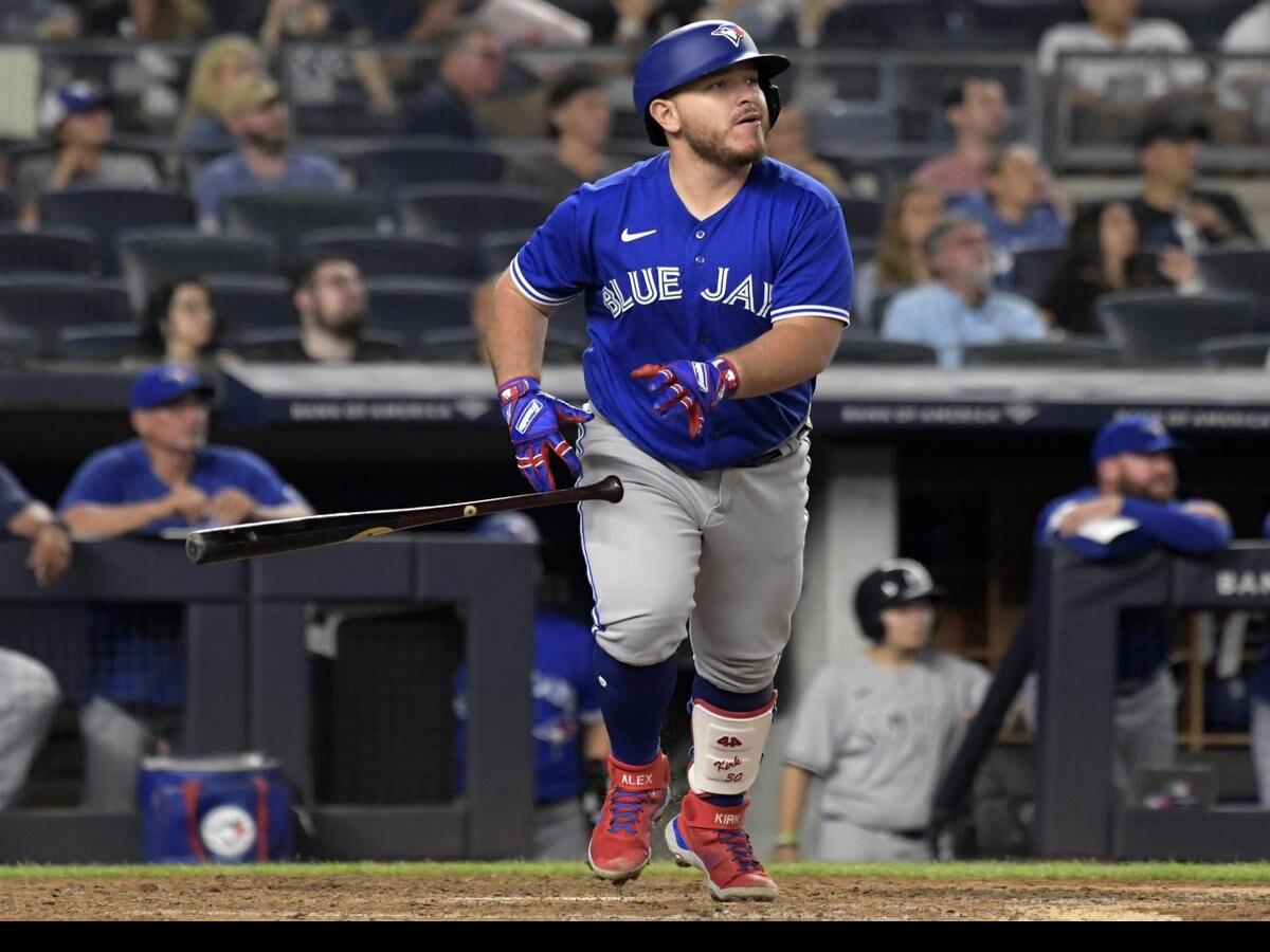 Rebuilding Blue Jays can afford to be patient with Lourdes Gurriel Jr.