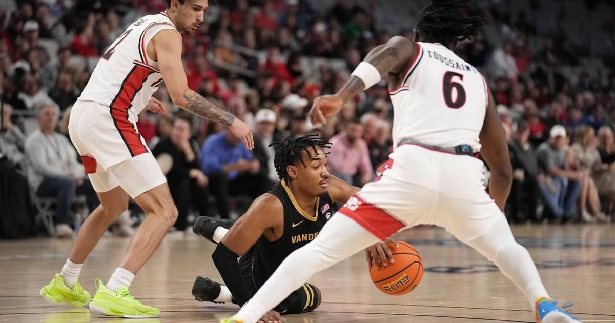 Pop Isaacs scores 19 points, leads balanced Texas Tech to 76-54 victory ...