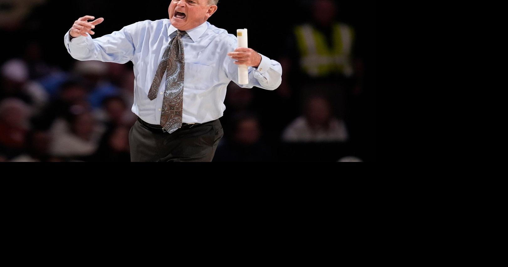 Vic Schaefer calls out his No. 4 Longhorns, saying ‘We have no heart’