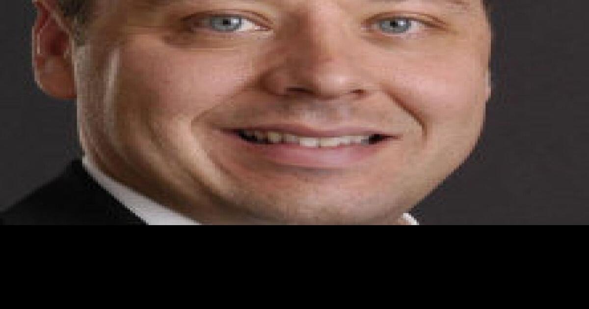 Former Oshawa councillor Robert Lutczyk appears in court after 27hour