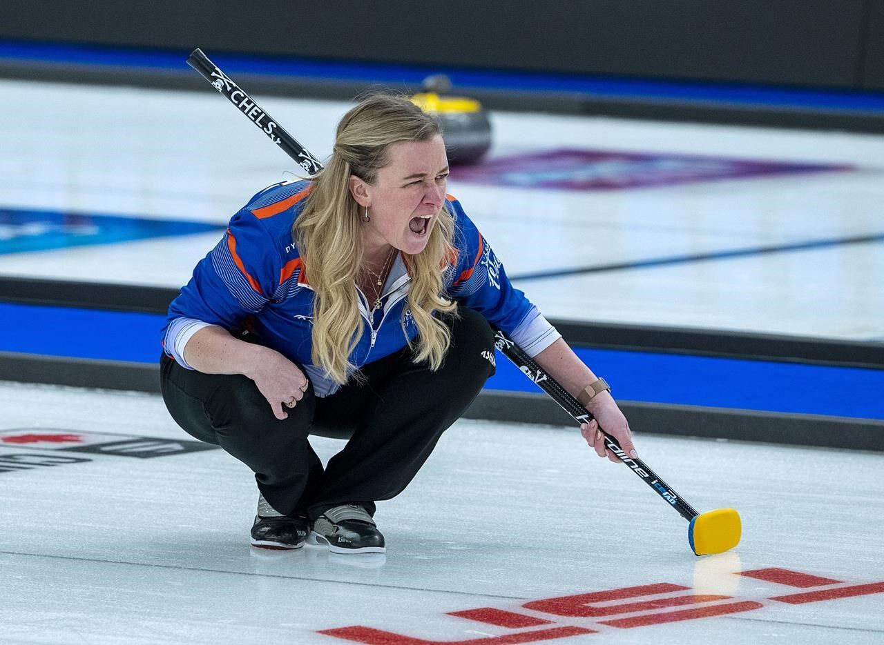 Homan, Einarson And McEwen Advance To Quarterfinals At Grand Slam Of ...