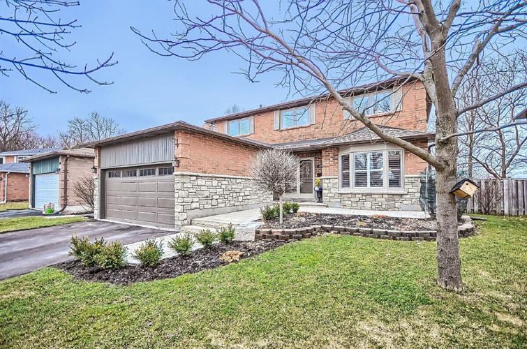 3,375,000 in Rosedale, 943,000 in Newmarket What these houses got