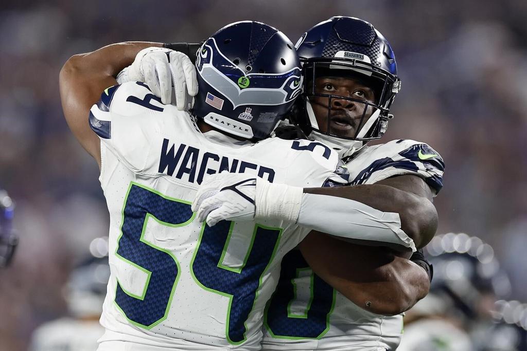 Rookie Devon Witherspoon scores on 97-yard pick-6 as Seahawks