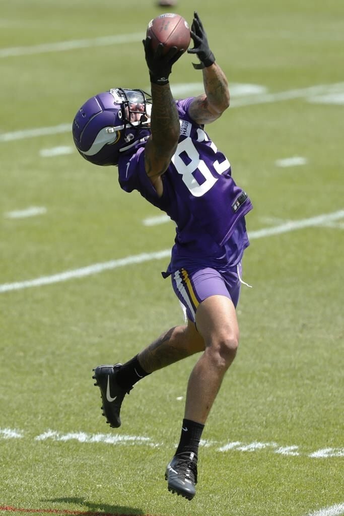 Vikings get Jefferson back for minicamp as star WR takes contract talk in  stride