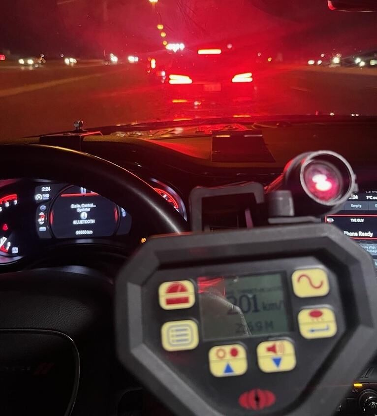 Ontario driver clocked at 200 km/hr charged with stunt driving