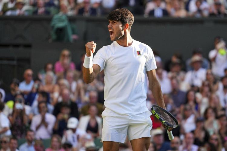 Carlos Alcaraz makes quick work of Cam Norrie at Wimbledon to reach semifinals