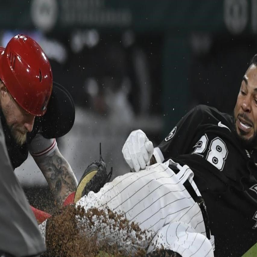 Resurgent Votto giving Reds a lift