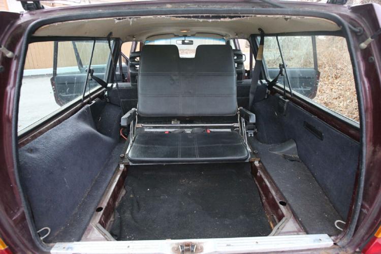9-rear-facing-third-seat