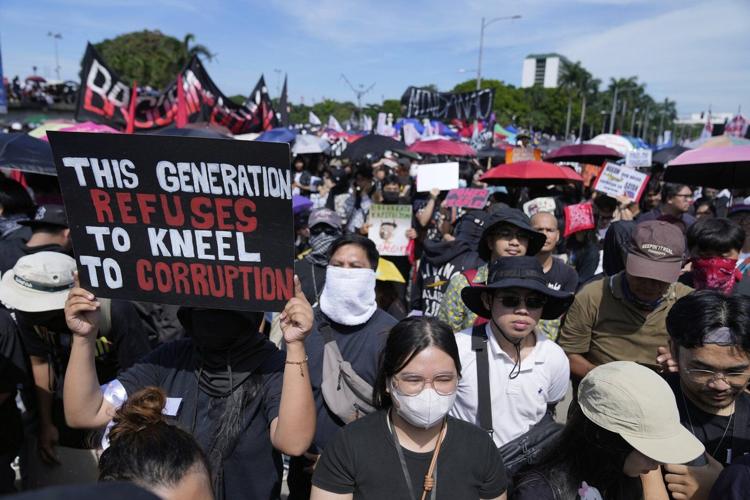 Thousands protest in the Philippines over massive corruption scandal