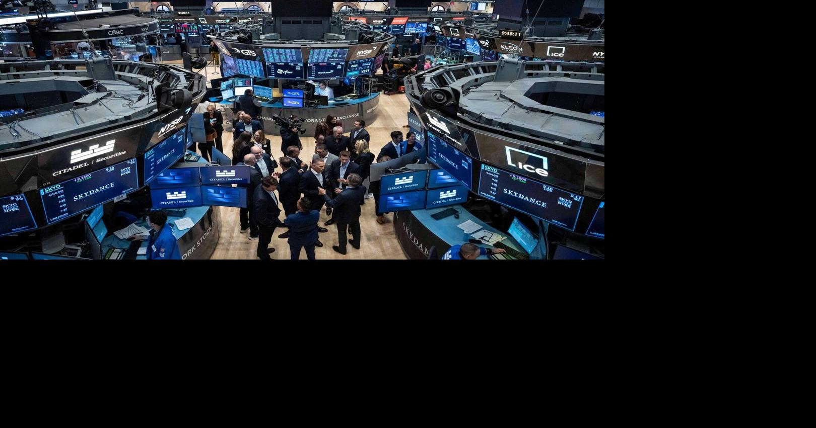 S&P/TSX composite down despite energy sector strength as oil tops US a barrel