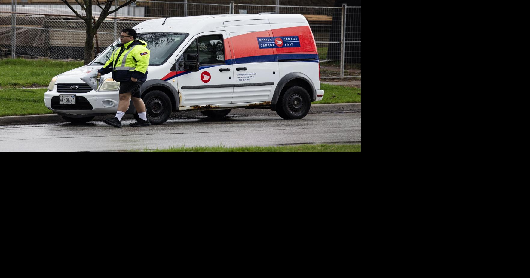 Canada Post first quarter loss balloons to 5 million as restructuring looms