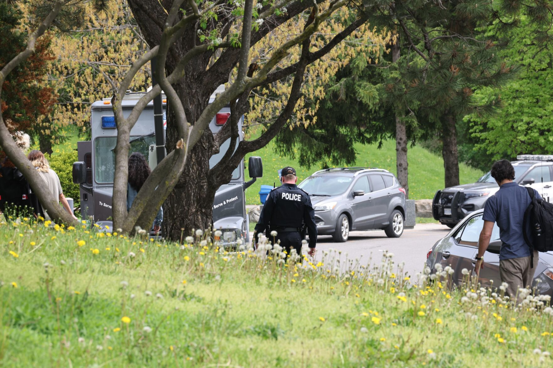 Search for missing 14-year-old girl continues in North York