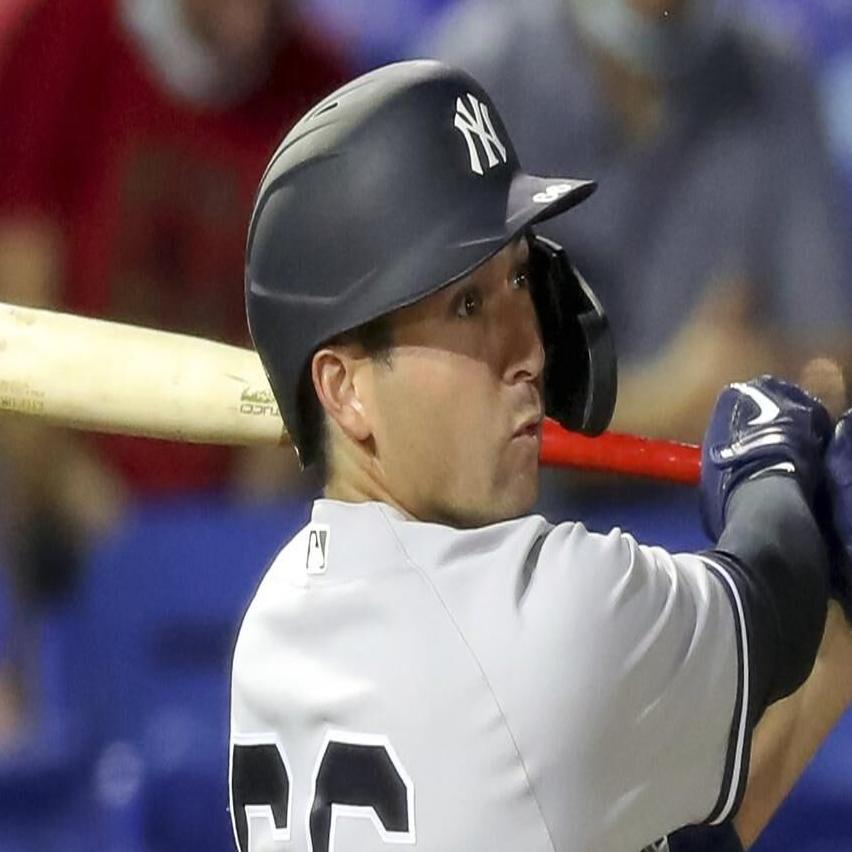 Blue Jays celebrate Davis Schneider's hot start with T-shirt