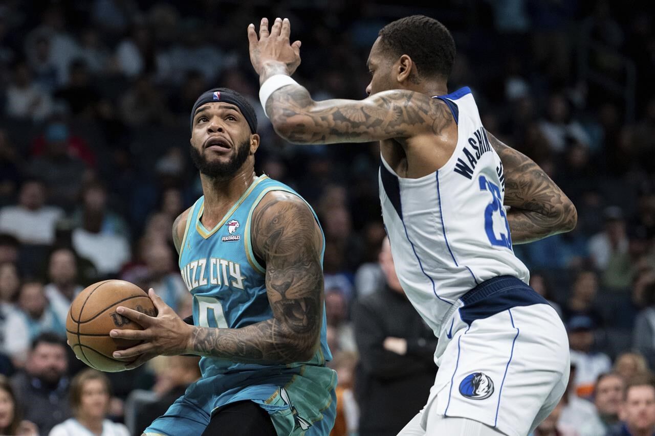 Luka Doncic Scores 39 In Triple-double As Mavs Beat Hornets 130-104 ...