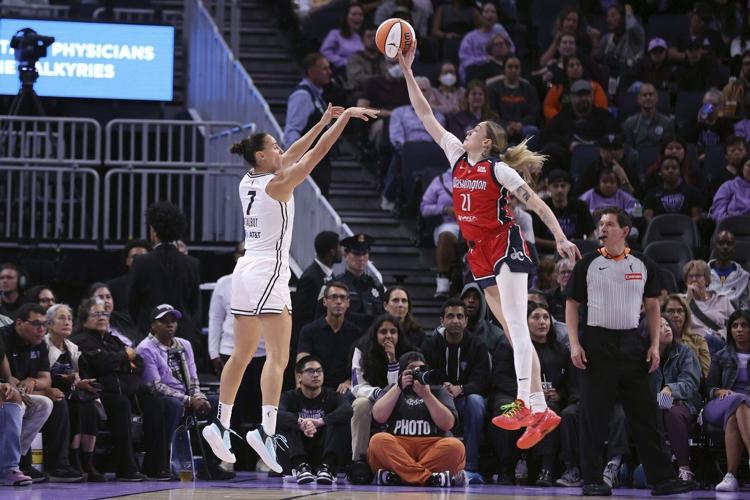 Veronica Burton scores 22 to lead Valkyries to expansion franchise's first win, 76-74 over Mystics