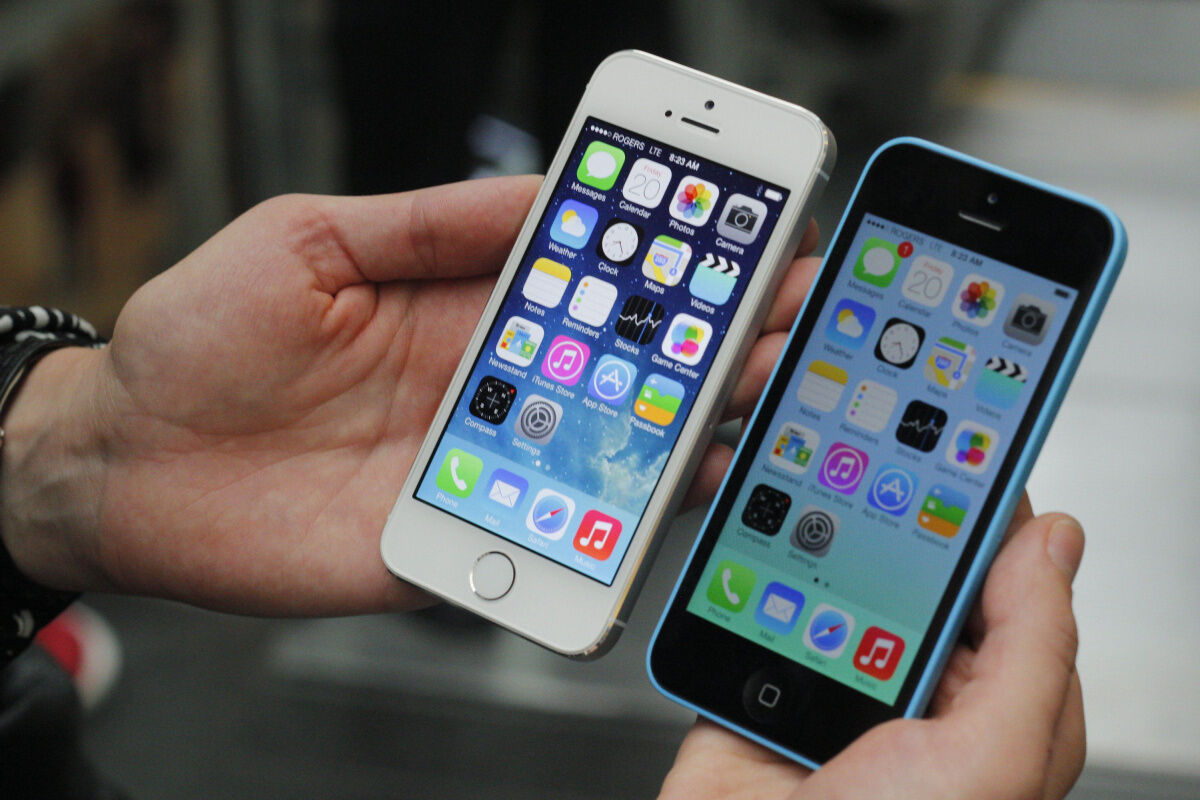 New high-end iPhone costs $190 (U.S.) to produce: study