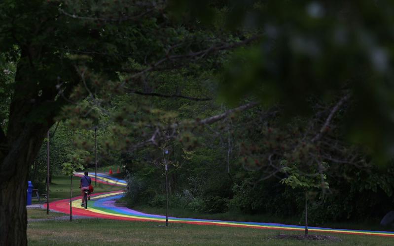 sr_RAINBOWroad_05.JPG
