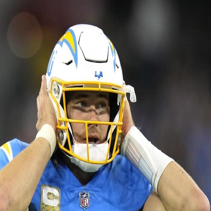 Chargers can't hold on to lead, fall to Chiefs in OT