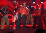 en-usher-chris-brown usher.JPG