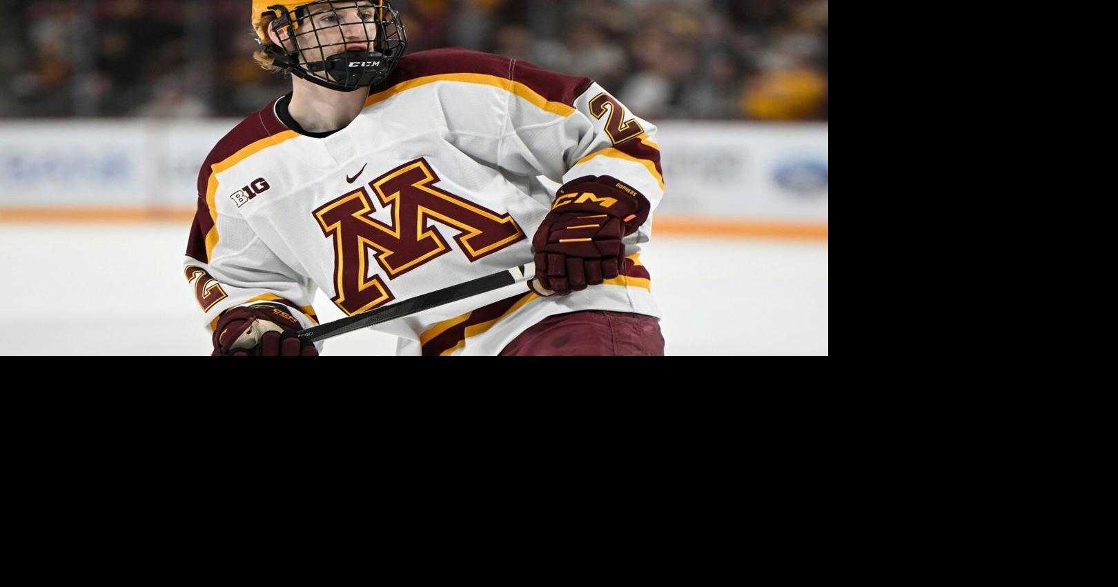 Moore and Rinzel each make their NHL debut with the Blackhawks