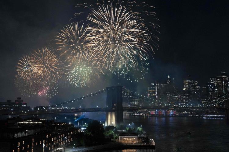 Photos of spectacular fireworks light up American skies on the Fourth of July