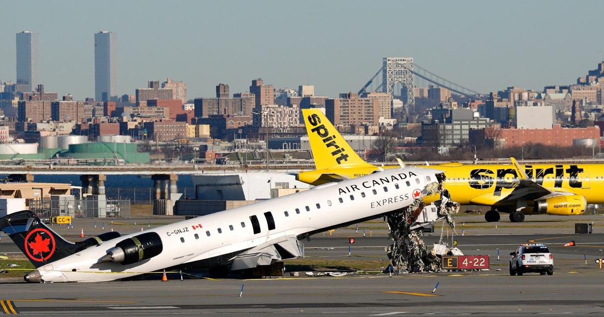 Der Absturz einer Air Canada am Flughafen LaGuardia: Wie es zu der ...
