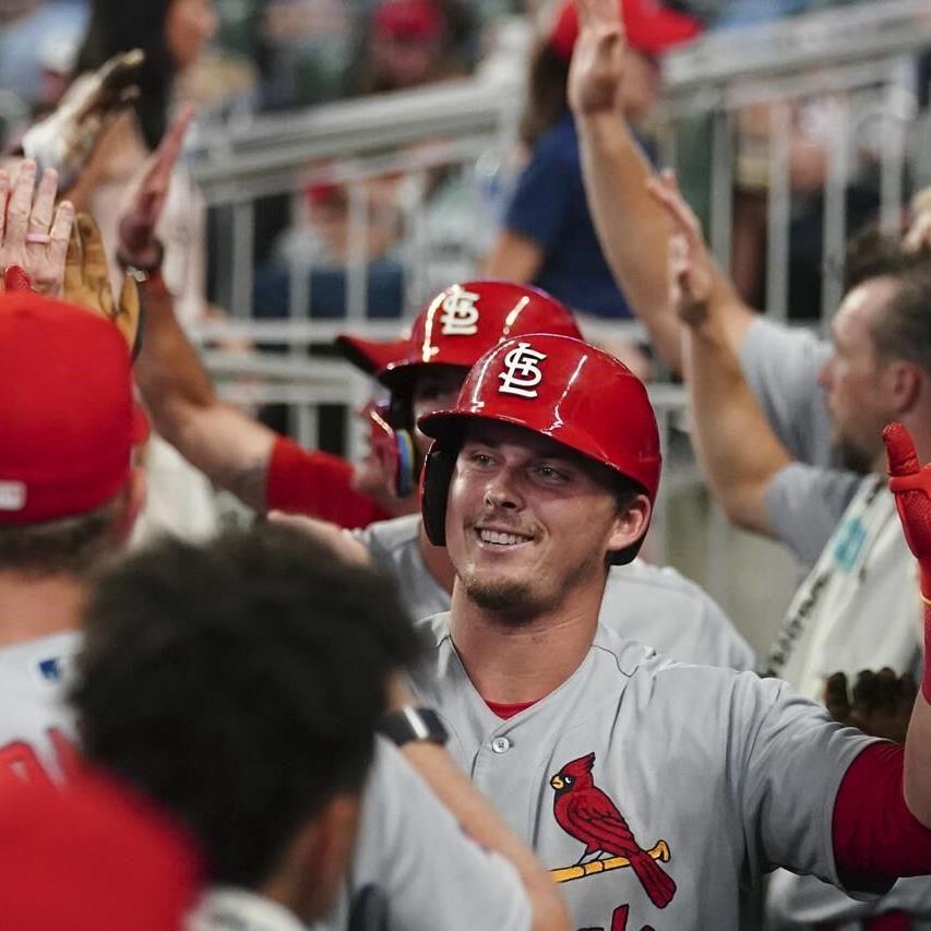 Seven-run fourth inning lifts Cardinals to 10-6 win over Reds