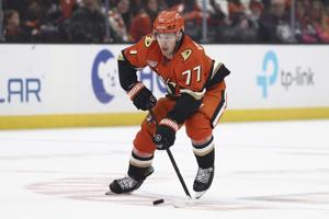 Quite a Sunday: Frank Vatrano signs 3-year contract extension with Ducks, then scores 2 goals in win