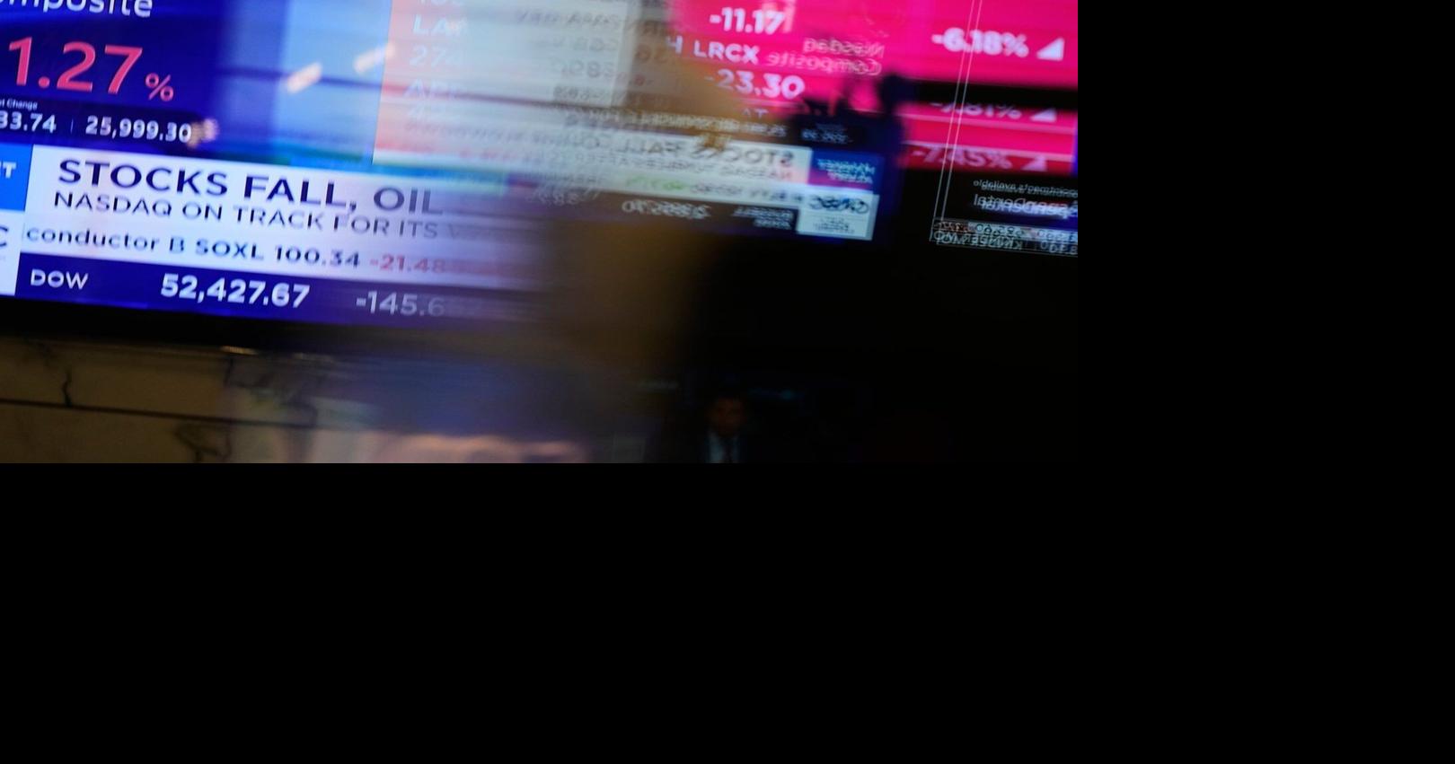 S&P/TSX composite closes higher as oil prices rise, U.S. markets end lower