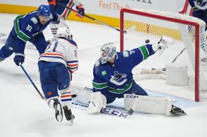 Edmonton Oilers sign forward Erne to one year, two-way deal after PTO