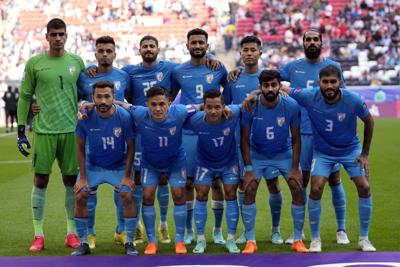 Spanish coach of India's soccer team leaves. Sport is also troubled at the club level