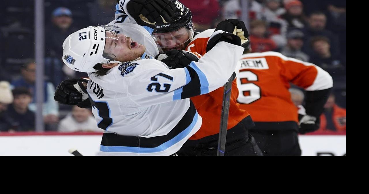 Logan Cooley breaks tie on power play, helps Utah beat the Flyers 4-2
