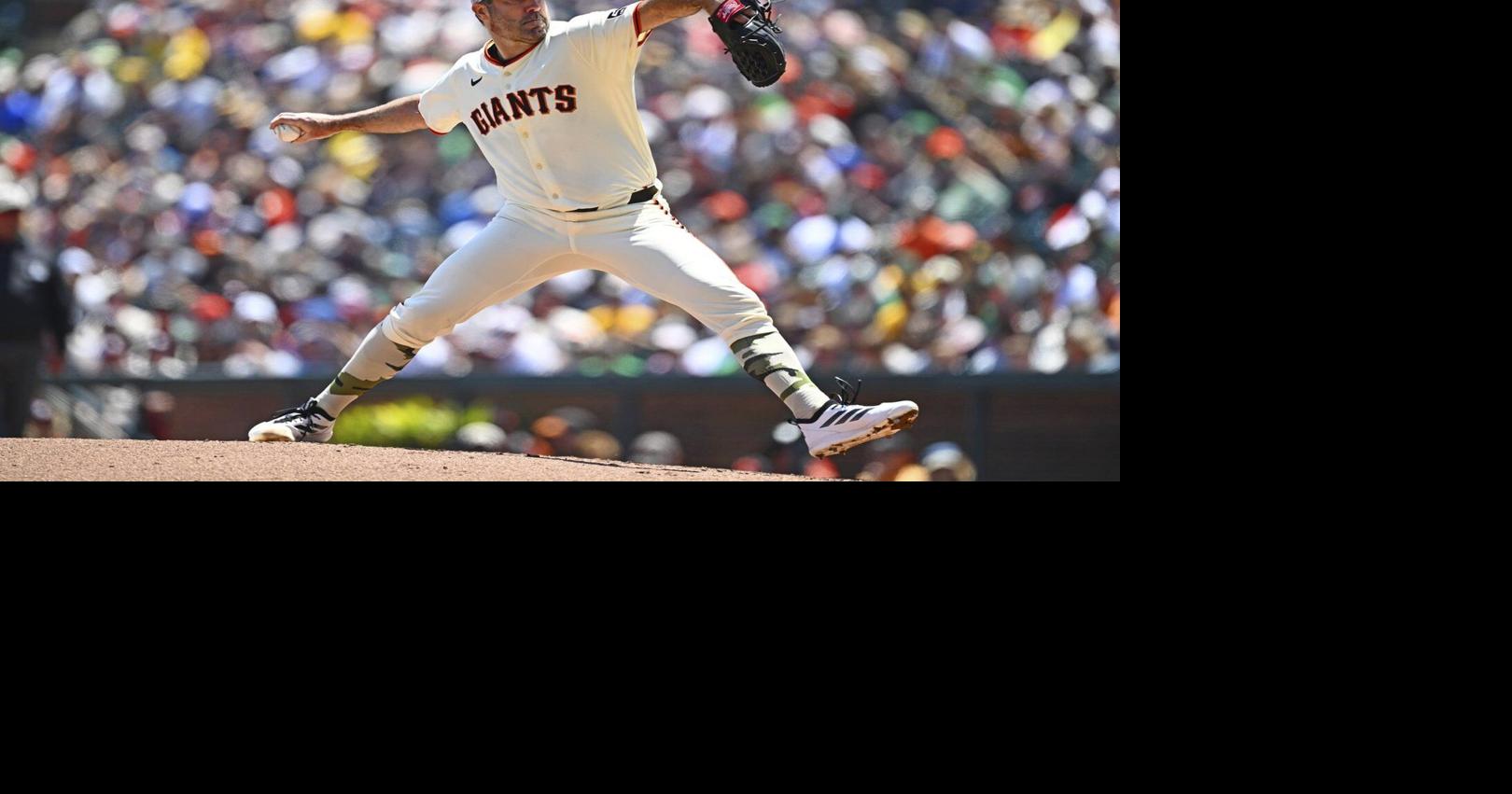 Injured Giants pitcher Justin Verlander takes the mound for a bullpen ...