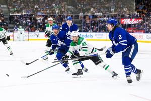 Mavrik Bourque's first NHL hat trick powers Stars' comeback win over Maple Leafs 6-5