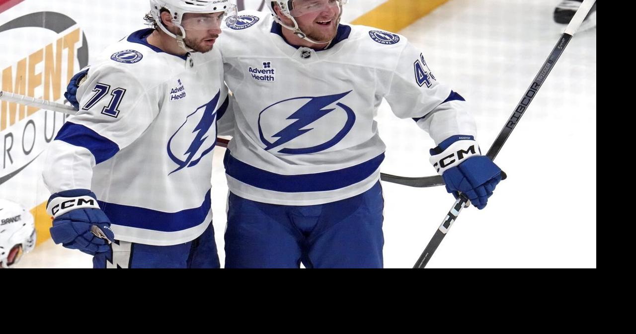 Lightning rally to beat Penguins 3-2 in overtime