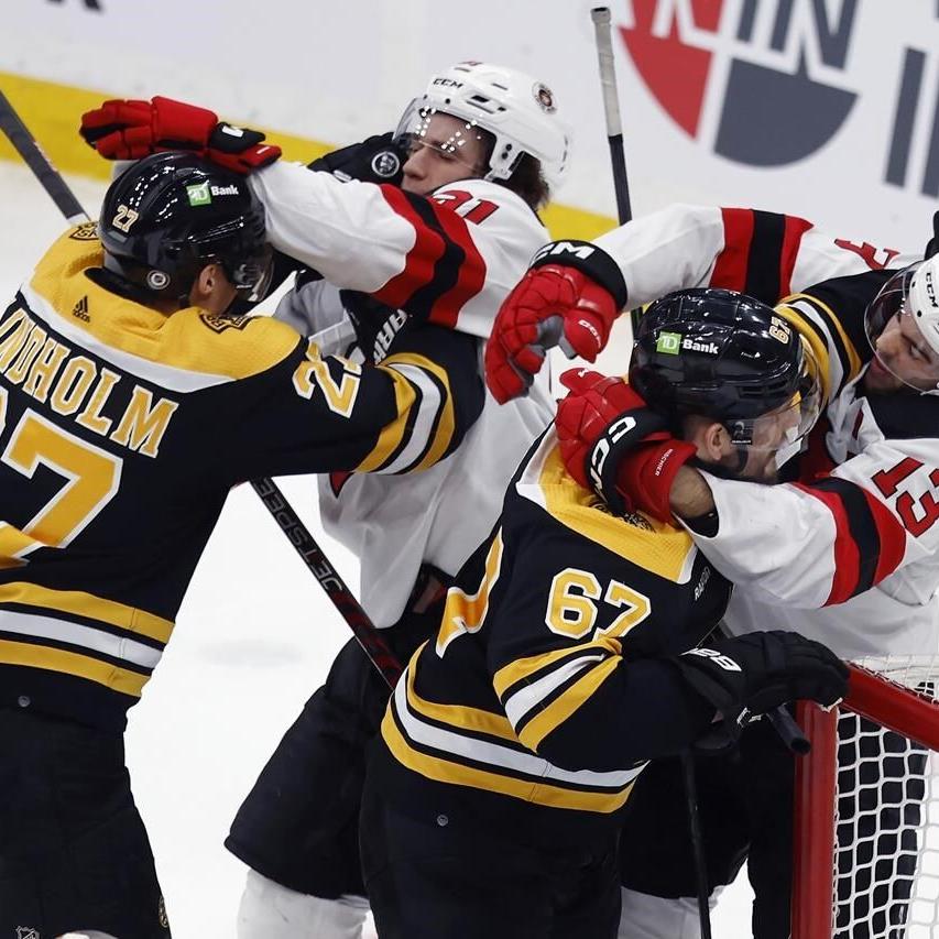 Bruins equal NHL record with 62nd win, 2-1 over Devils