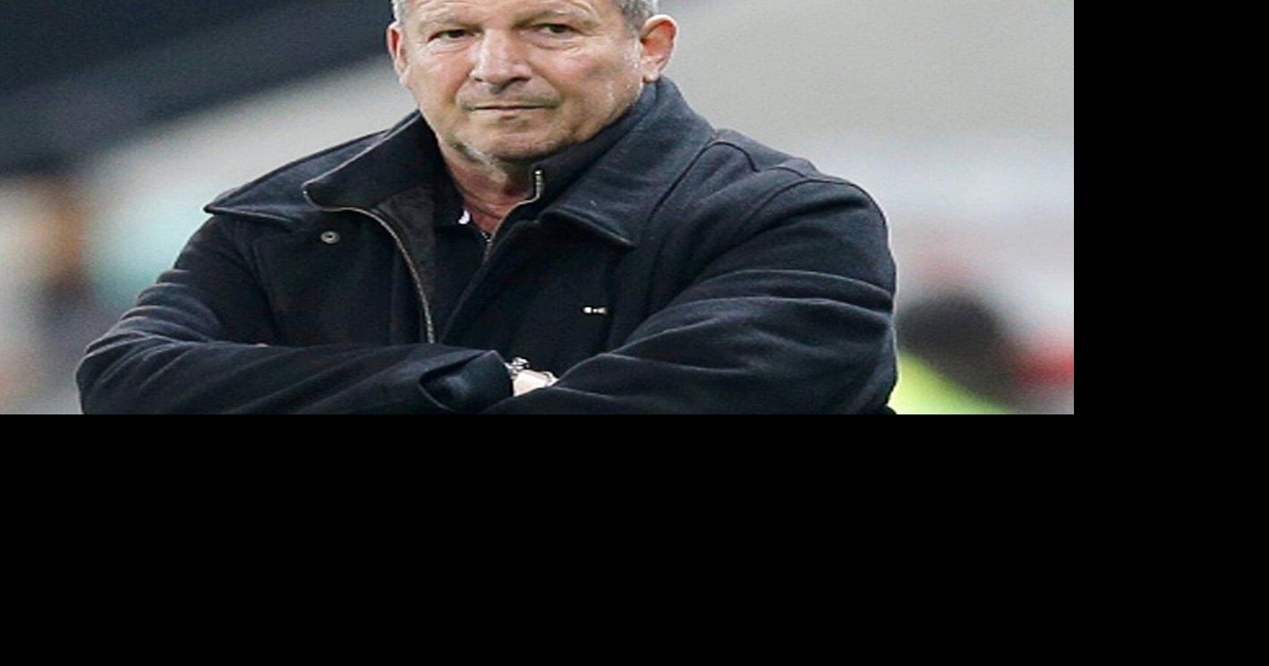 Rolland Courbis, a passionate figure in French soccer, dies at 72